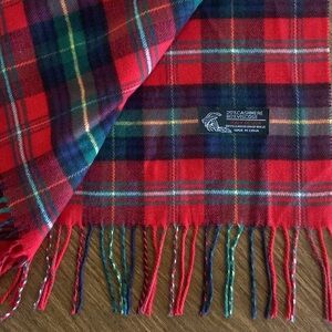 ITALY DESIGN CASHMERE BLEND SCARF